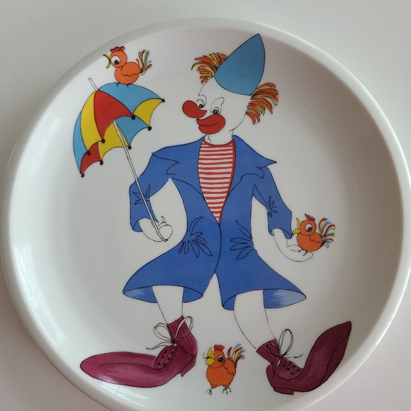 SPAL PORCILINAS Vintage Clown Plates Bowls Coffee Cup RARE Full Set Portugal - Picture 3 of 7